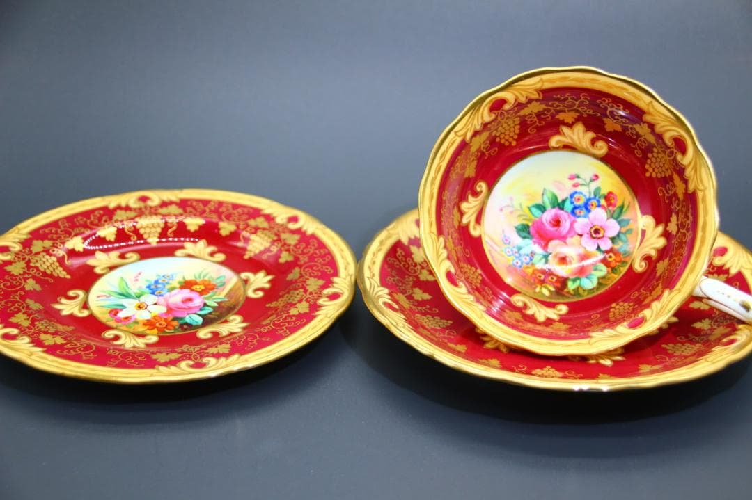 レア ウェッジウッド ARTHUR HOLLAND氏サイン アンティーク トリオ