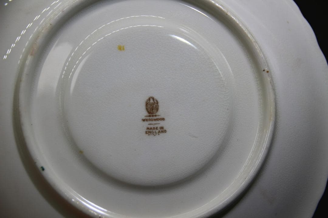 レア ウェッジウッド ARTHUR HOLLAND氏サイン アンティーク トリオ