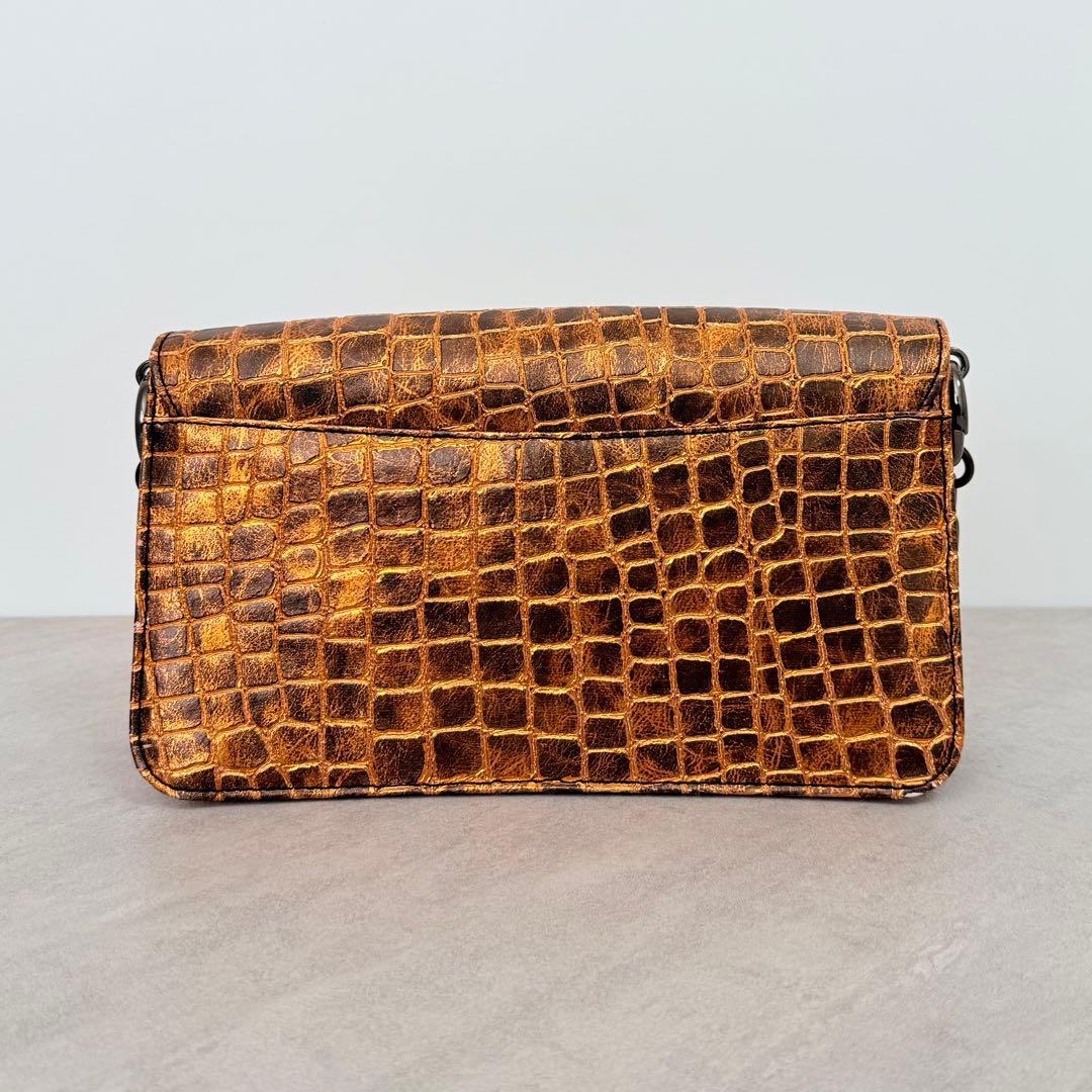 Vivienne Westwood チェーンショルダーバッグ レオパードオーブ