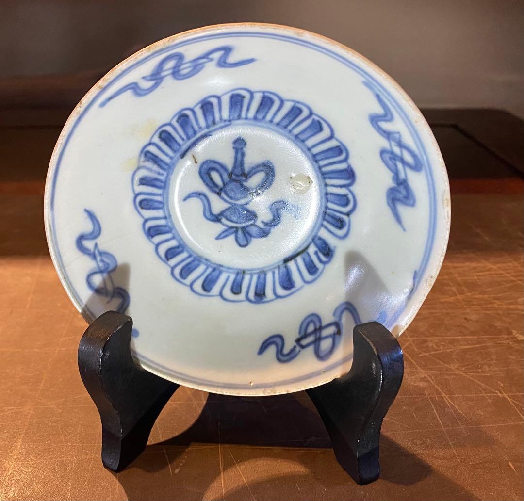 中国汕頭・スワトウ染付絵皿　鑑賞台付 沈船品・ヴィンテージ　レア ・台湾茶器