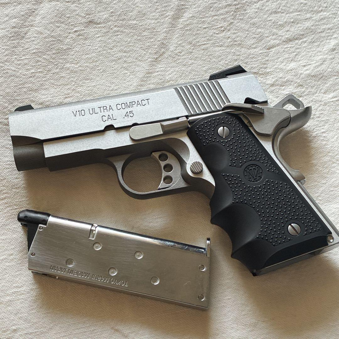 東京マルイ V10 ウルトラコンパクト シルバー　ガスブローバック