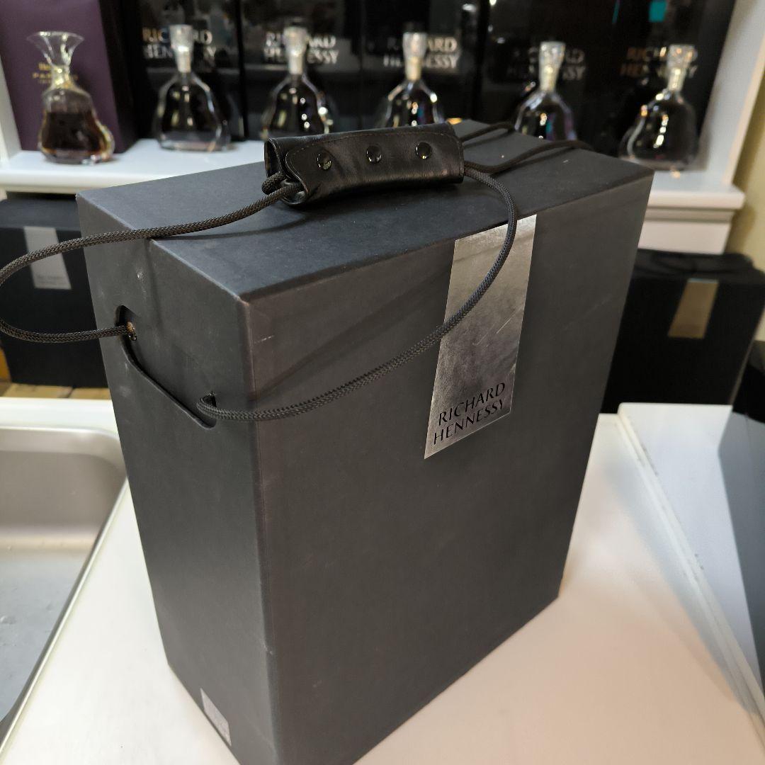 リシャール新型（専用箱、外箱.ギヤランティカード付き)セット（訳あり）