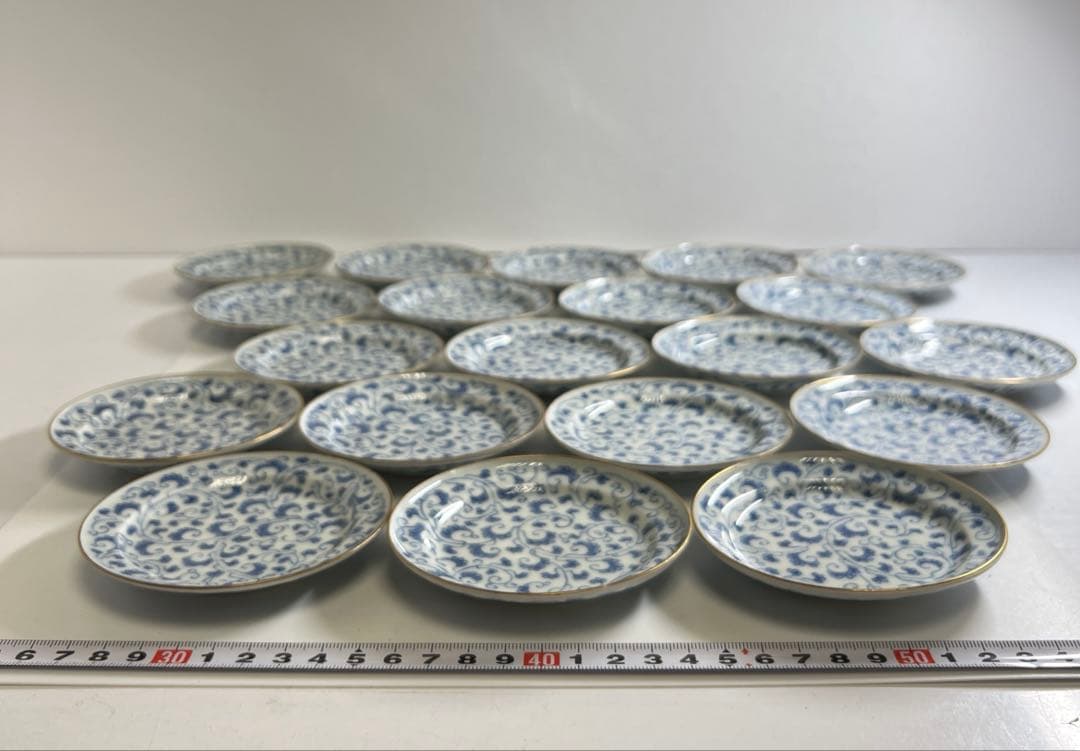 江戸中期　古伊万里唐草文　最上手小皿20枚　木箱付　東Y7-1104☆2Fトエオ