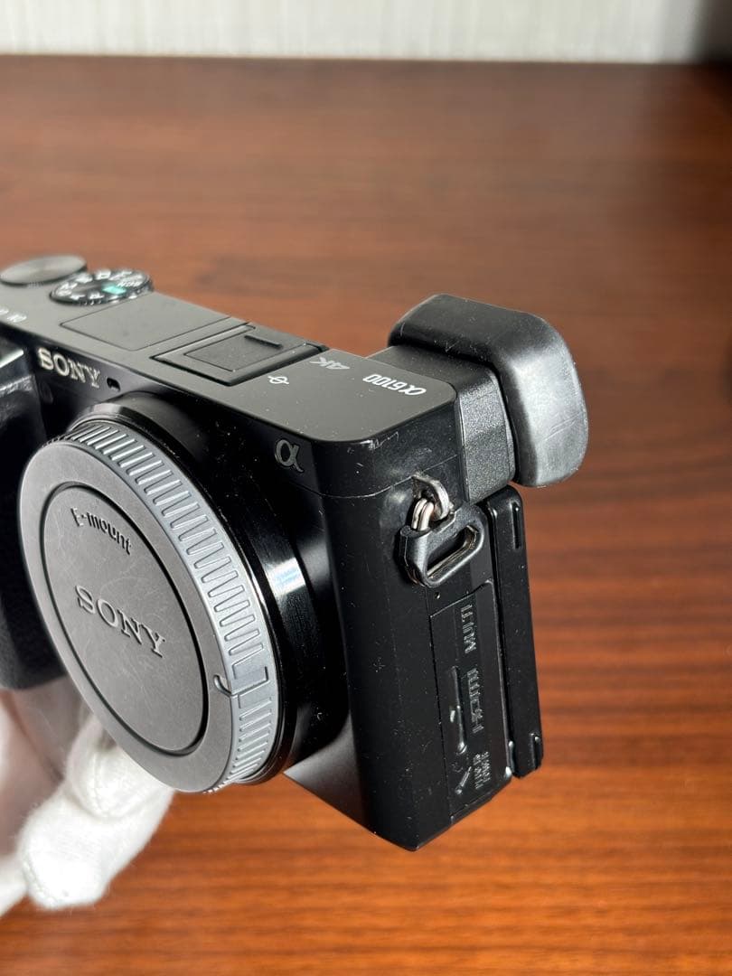 【おまけ付】SONY α6100 標準ズームレンズセット SDカード充電器セット