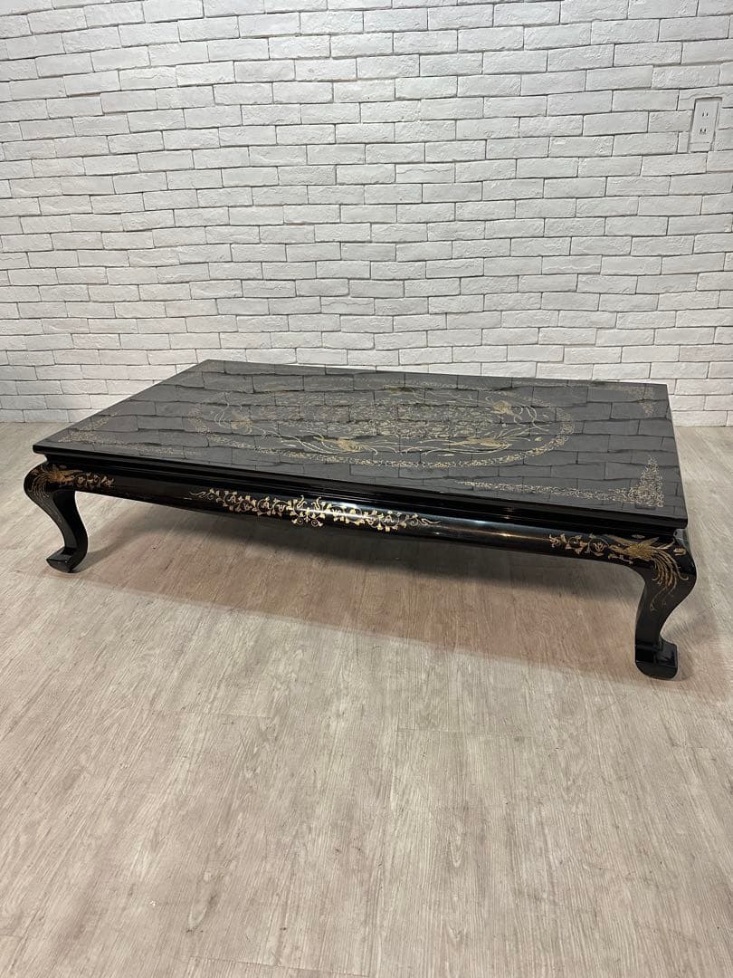 【taka】定価65万　螺鈿細工　鳳凰　木製漆塗り　テーブル　机