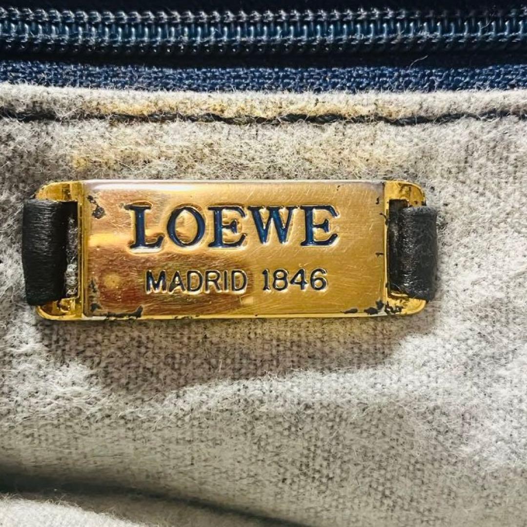 あゆ玉LOEWE ロエベ ショルダーバッグ ナッパレザー アナグラム 巾着