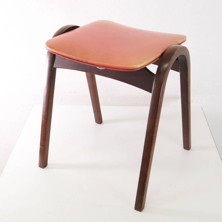 秋田木工 IDC大塚 No.202 剣持勇 スタッキングスツール 赤 PVC