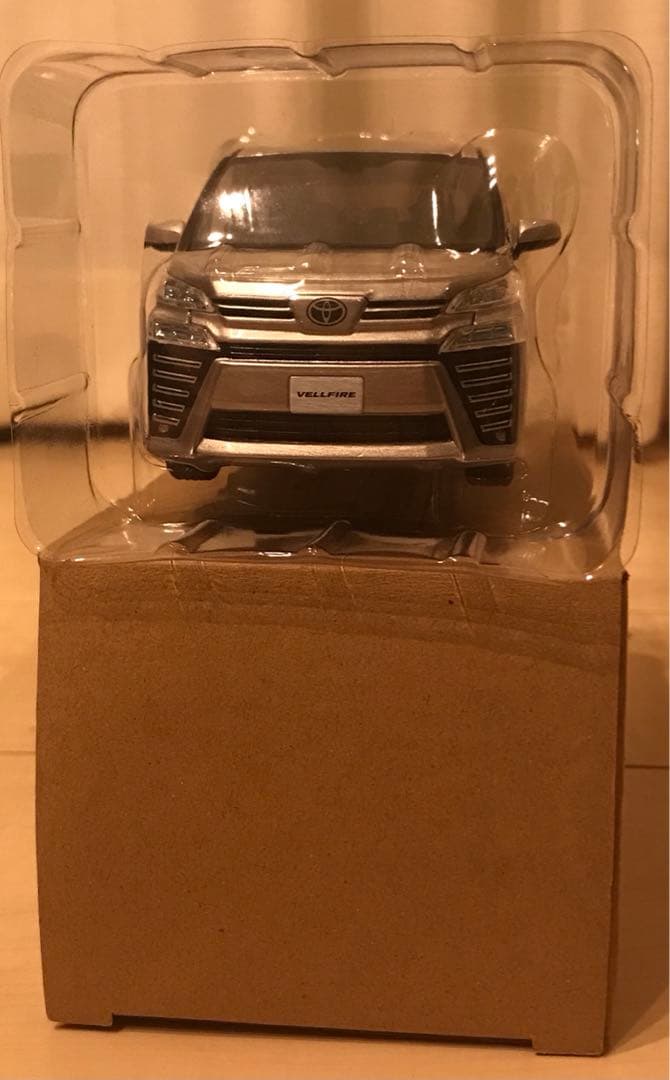 ミニカー　色見本　ヴェルファイア