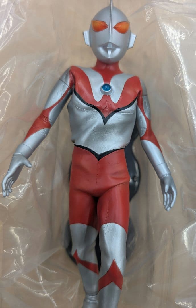 大怪獣シリーズ。にせウルトラマン＆ザラブ星人。発光Ver。