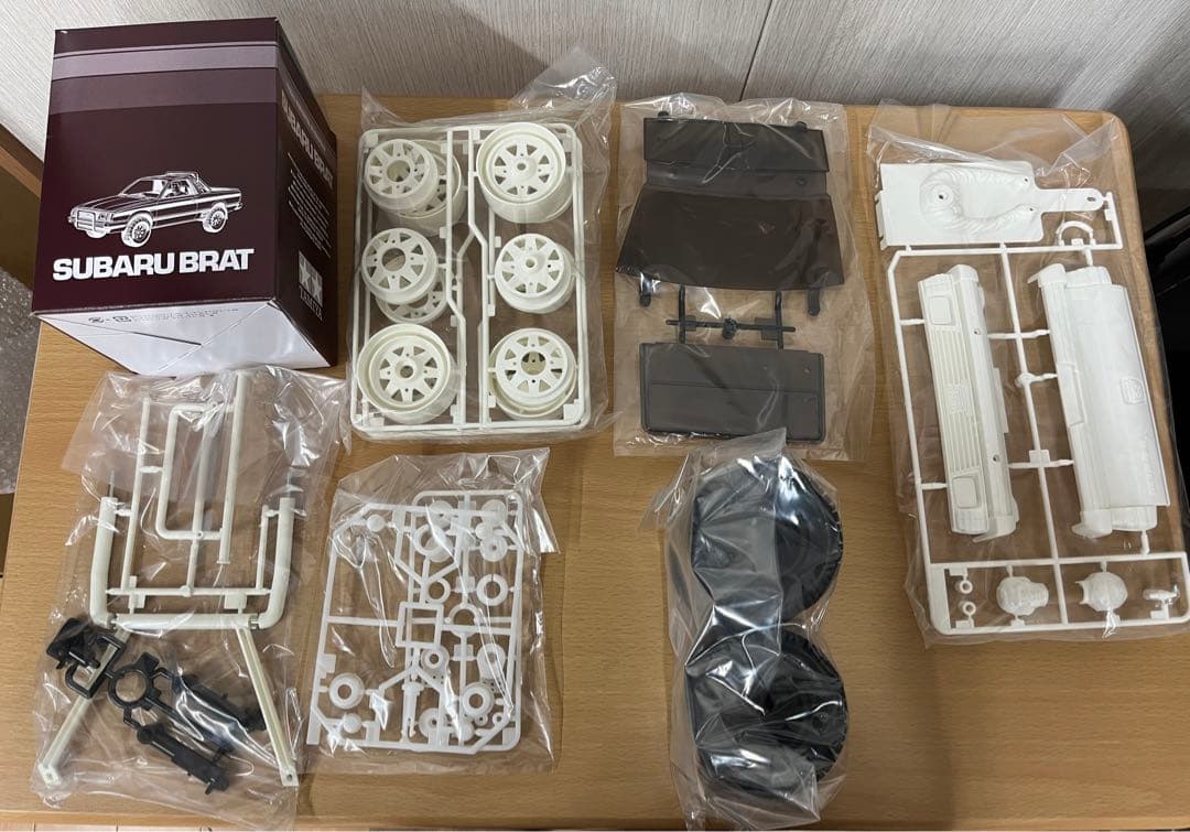 TAMIYA スバル　ブラット　　1/10