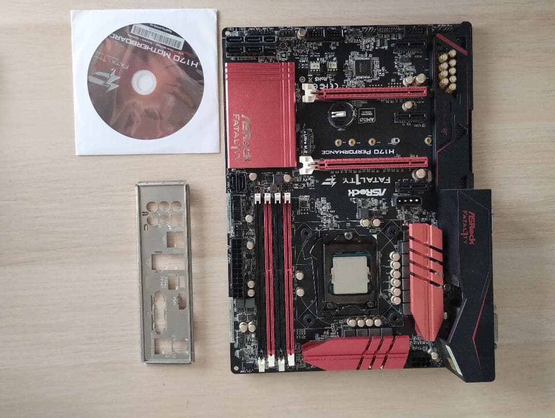 CPU： i7-6700K、MB：ASRock H170 PERFORMANCE