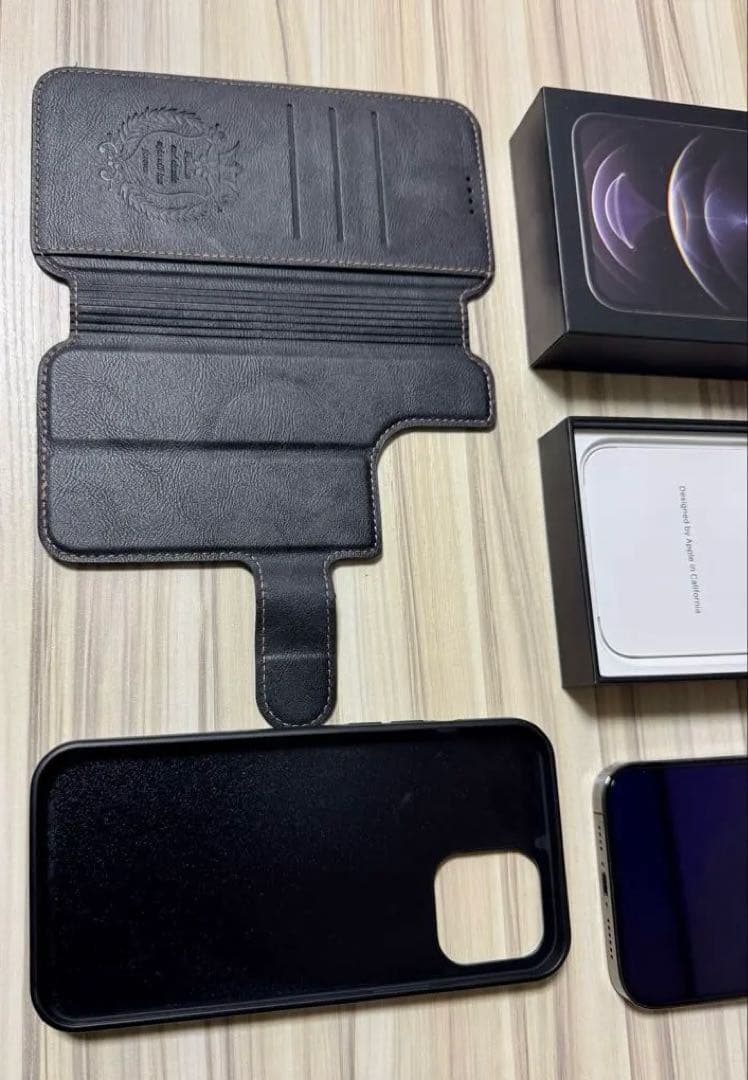 美品iPhone 12 Pro Max 本体 ケース付きSIMフリー　128GB