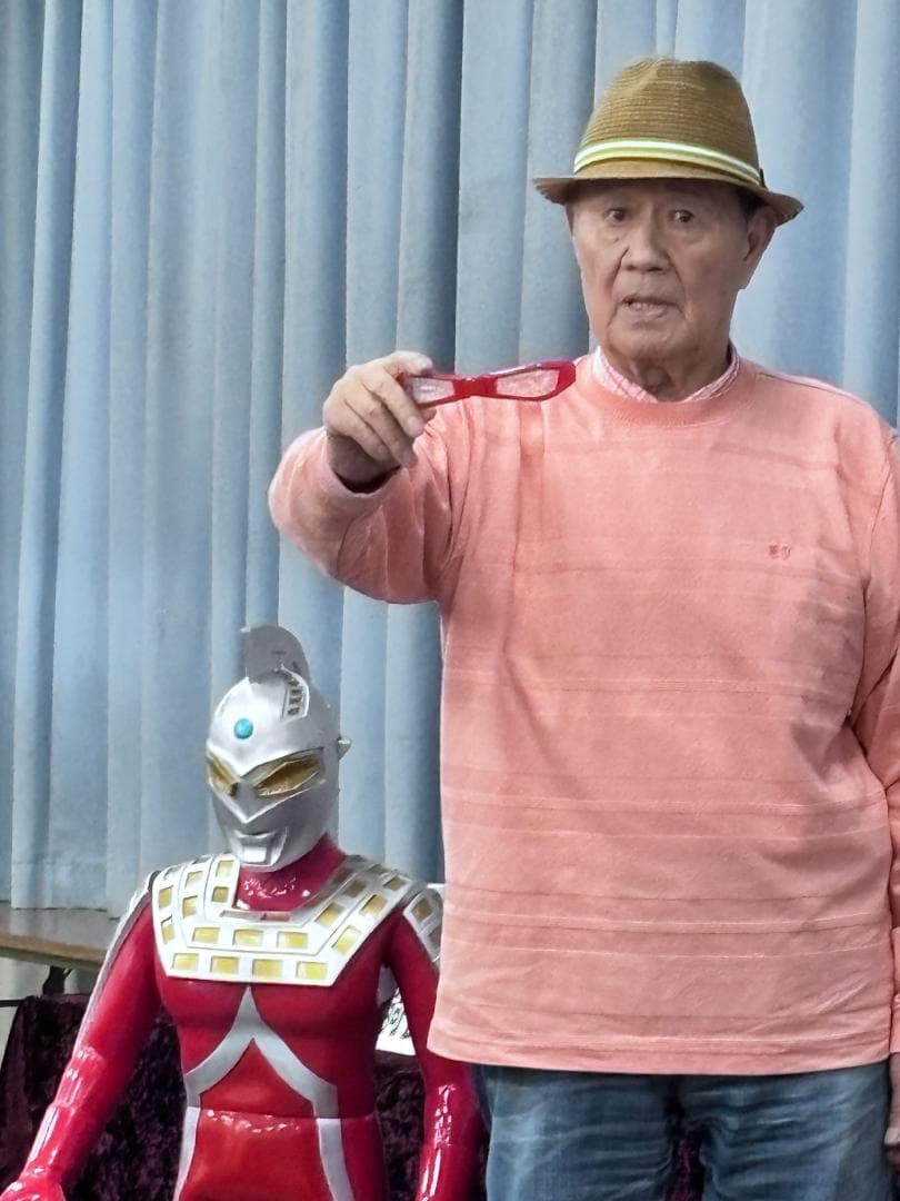 ブルマァク　ウルトラセブン　大　面取れ　マスク付き　【サイズ】 全高：約29cm