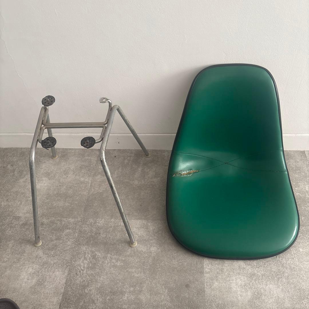 Herman Miller ヴィンテージ グリーン 割れエンボス ③ リペア必須