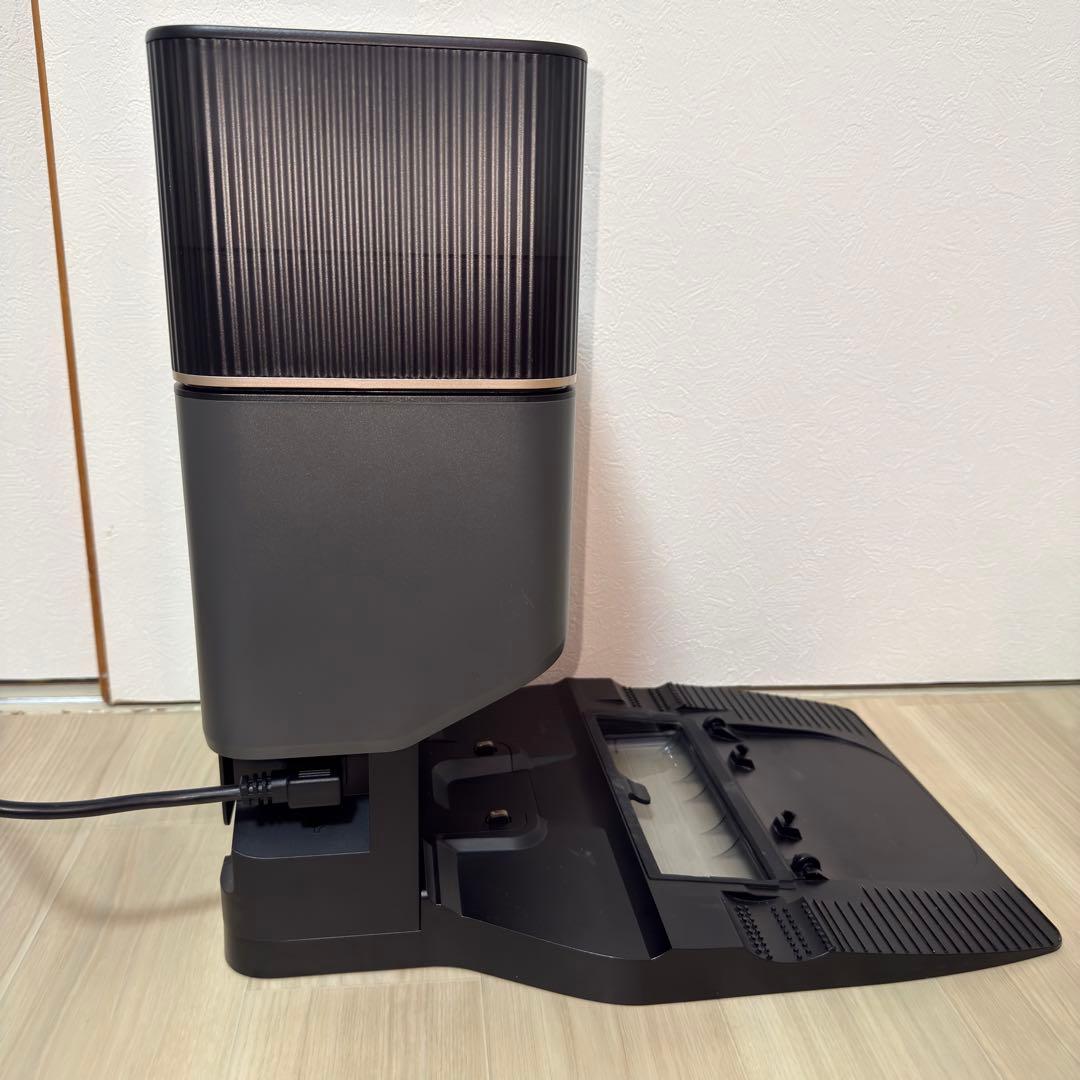 ひ*ろ様 【動作品】Roborock Q5Pro+ 消耗品付き