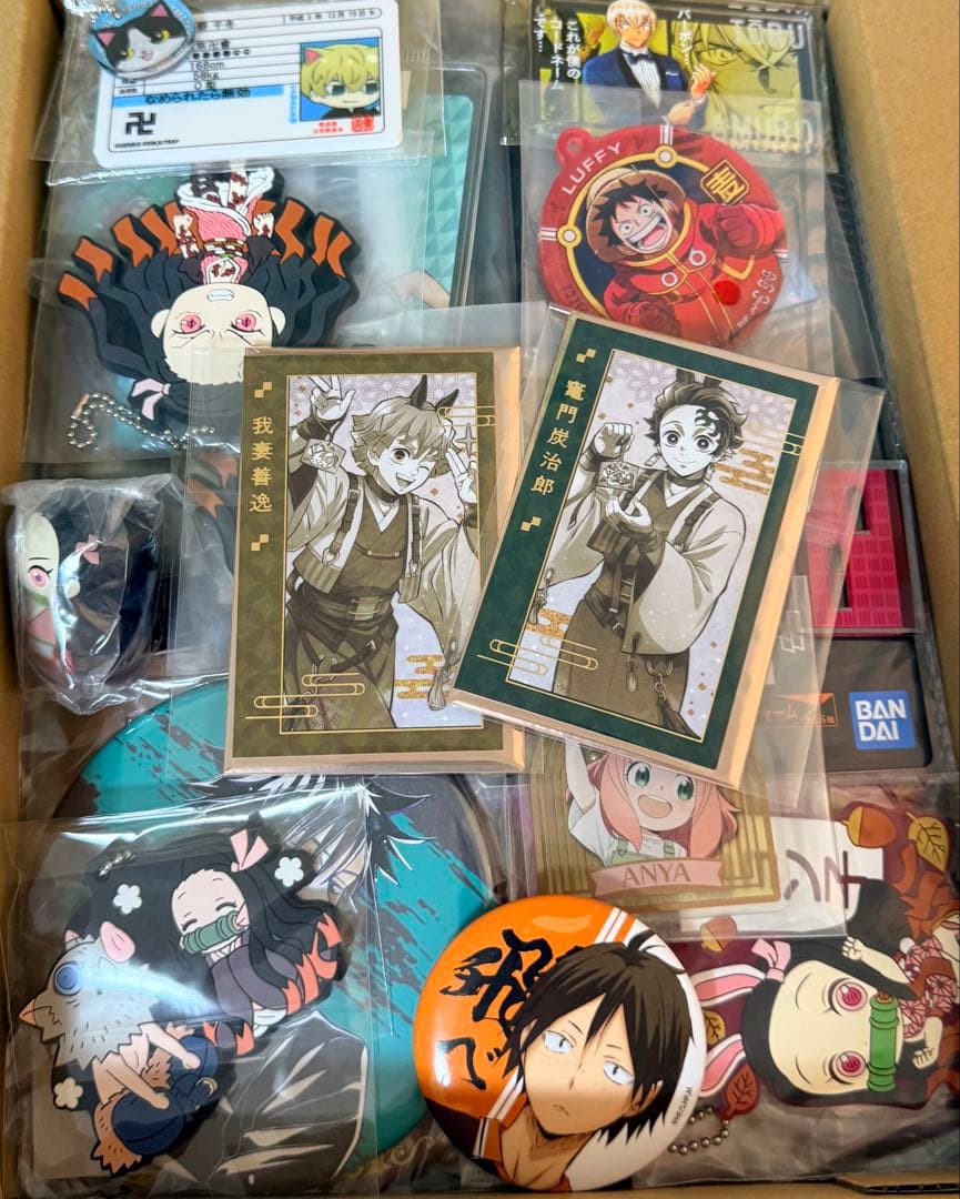 アニメグッズ ノンジャンル 雑貨　鬼滅の刃大量　まとめ売り 200点以上