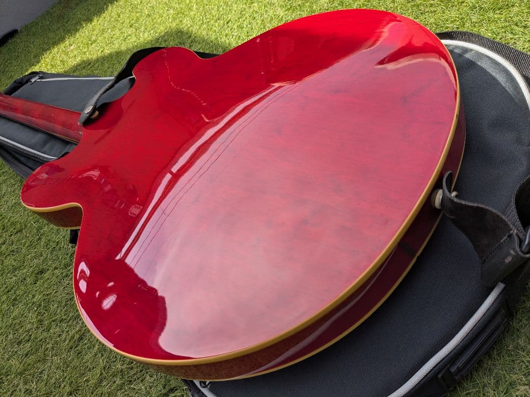 極美品 Epiphone dot CH ES-335タイプ ケース付 セミアコ