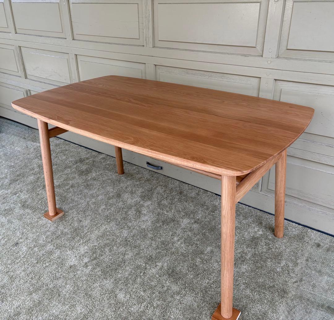 【ぱーる【プロフ必読】】unico SOLK ダイニングテーブル