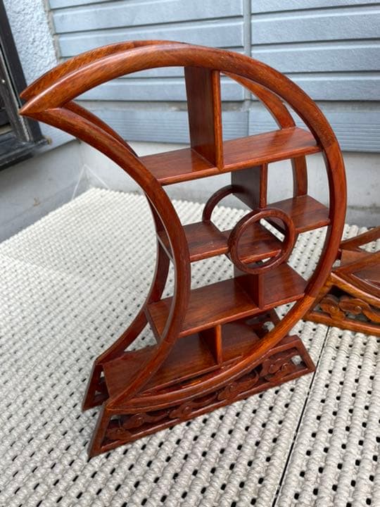 高級　月の形の木の飾り棚　アンティーク　大小２個セット