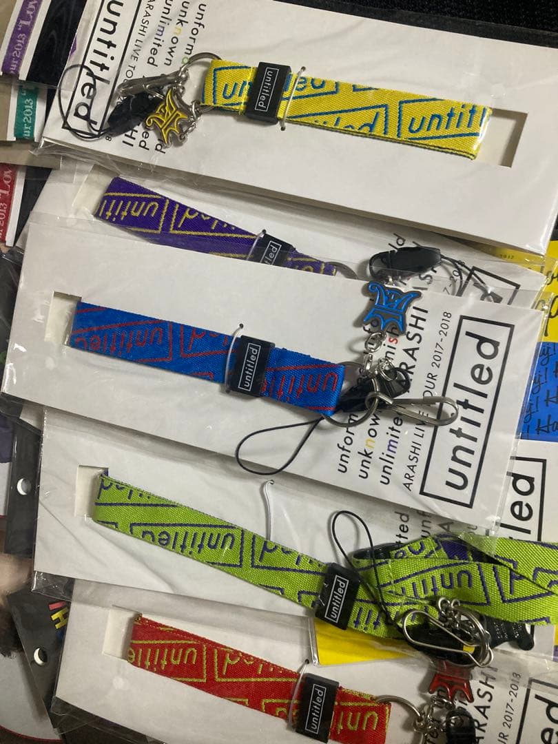 嵐グッズ　ワクワク　ストラップ　ピンバッジ　チャーム　アラフェス　5×20まとめ