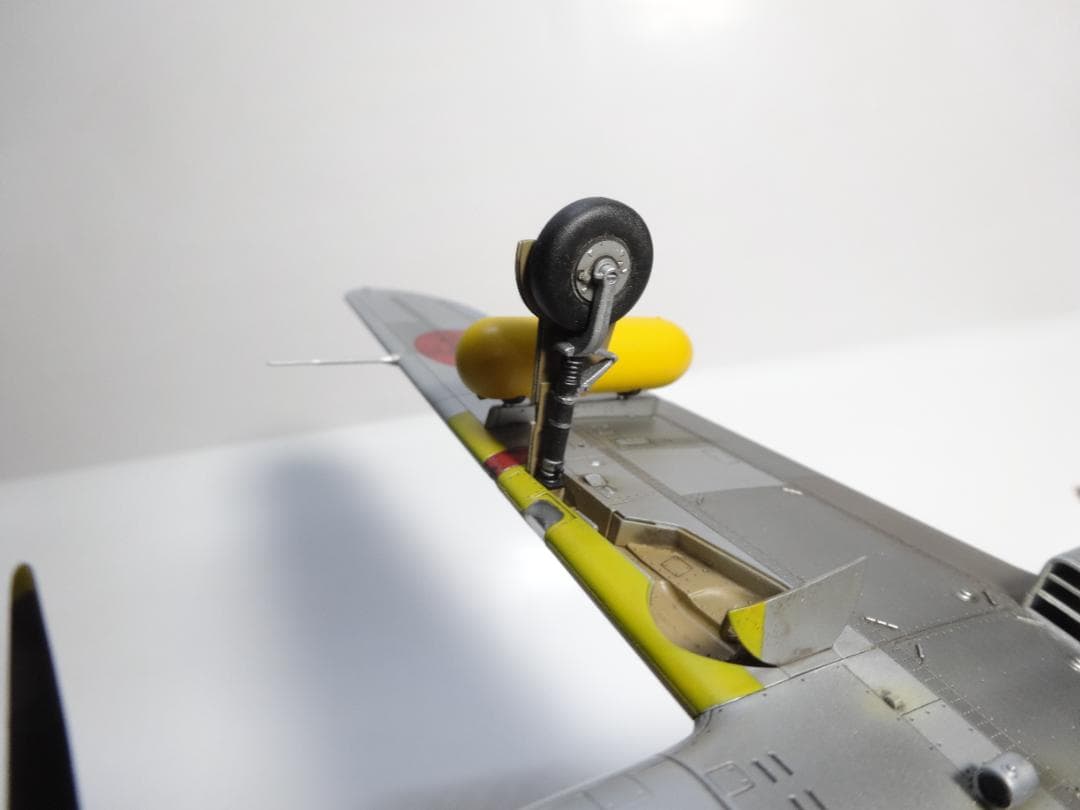 タミヤ1/48日本陸軍三式戦闘機「飛燕」完成品