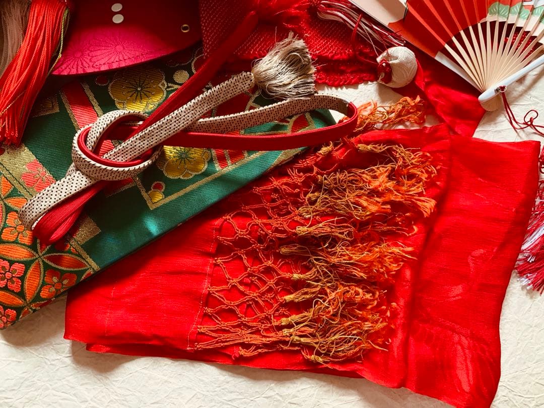 七五三　三歳の女の子のお支度　正絹お宮参り初着　襦袢まで全て正絹お着物フルセット