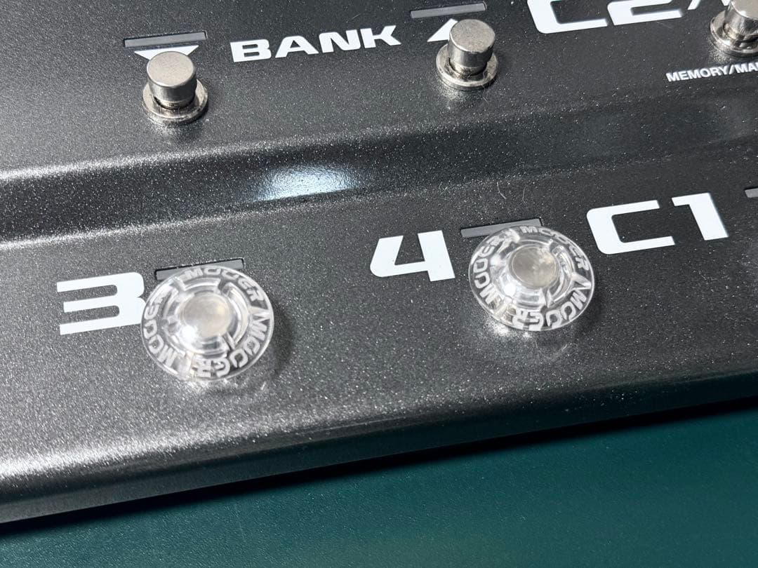 【専用ケース/スイッチカバー付き】BOSS GX-100