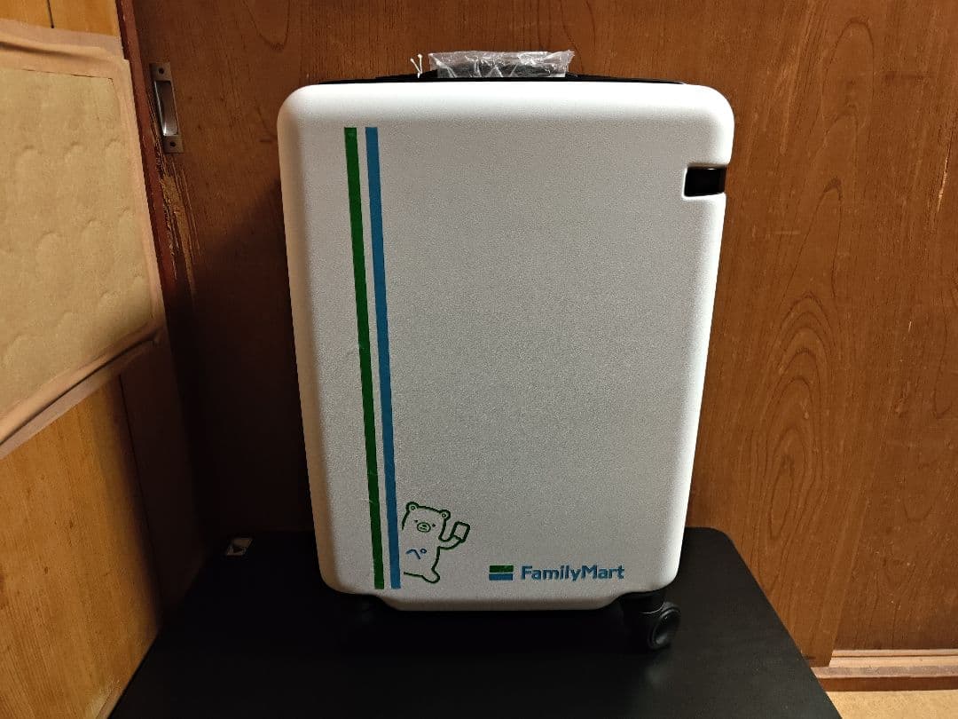 ファミペイオリジナルスーツケース ファミリーマート キャリーケース