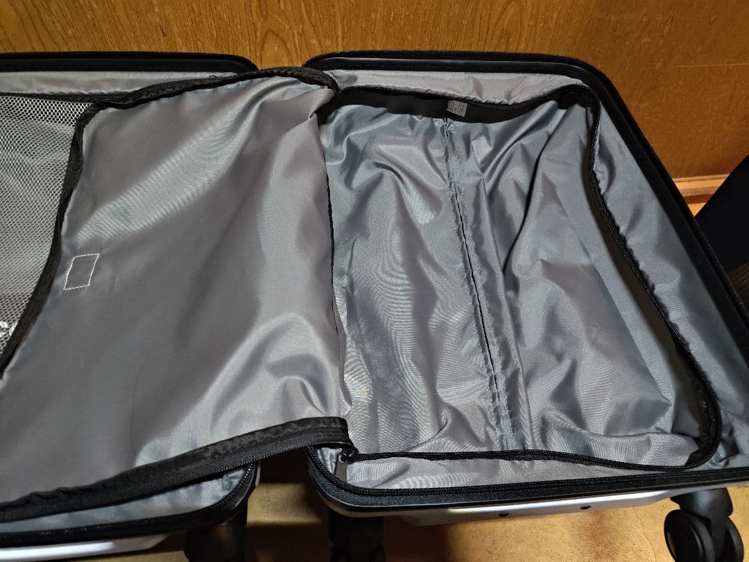 ファミペイオリジナルスーツケース ファミリーマート キャリーケース