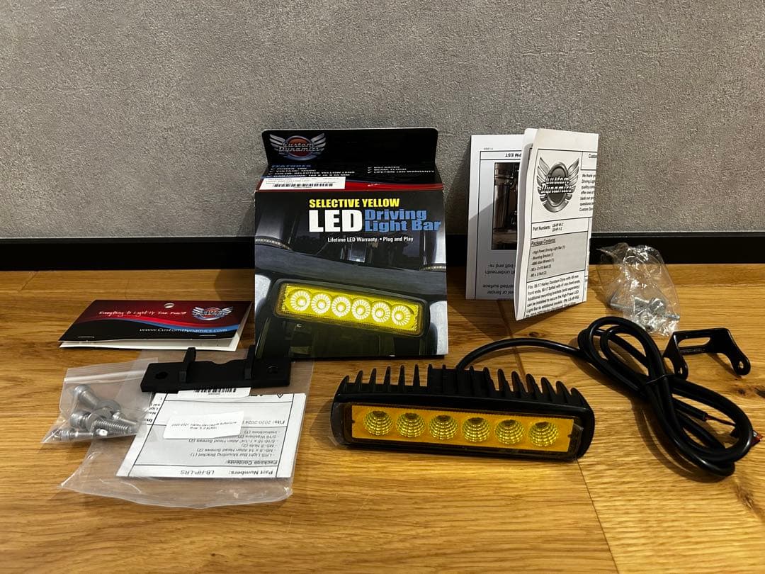 カスタムダイナミクス LEDドライビングライト フォグ FXLRS イエロー