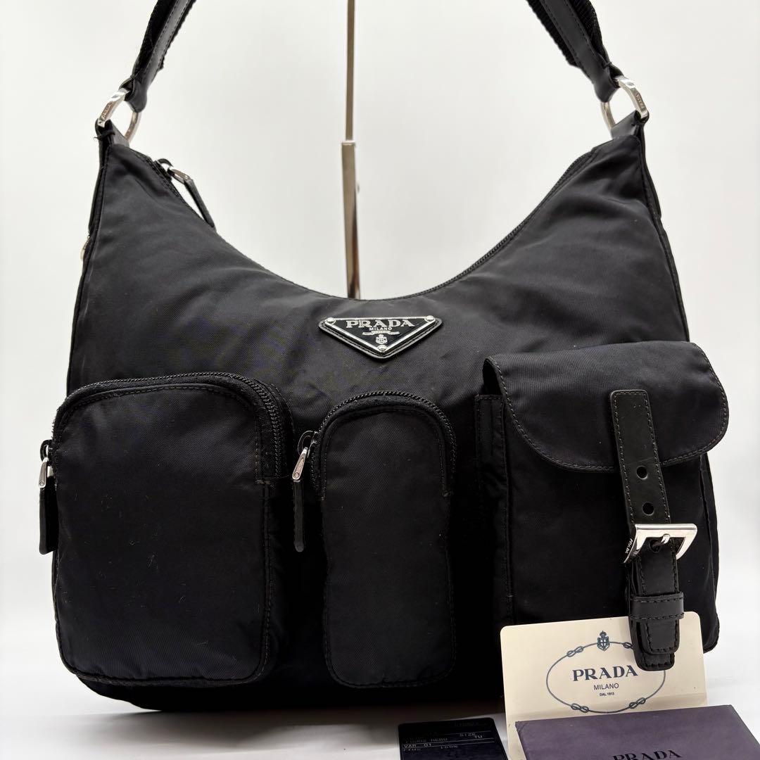 【極美品】プラダ ショルダーバッグ 三角ロゴ ナイロン 黒 BT0523
