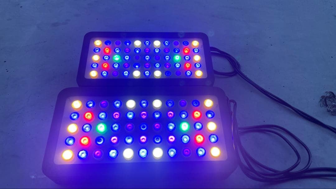 フルスペクトルLED照明　ブラックボックス2個セット