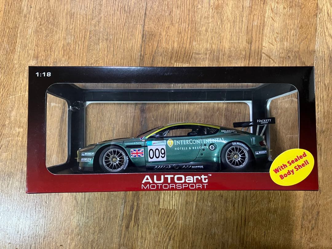 未開封 1/18 オートアート アストンマーチ DBR9 2007 #009