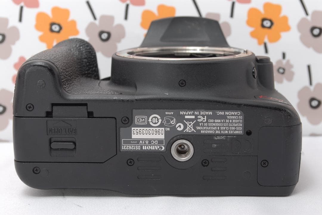 ❤Canon Kiss X3❤手ぶれ補正❤軽量＆入門モデル❤ショット数少ない❤