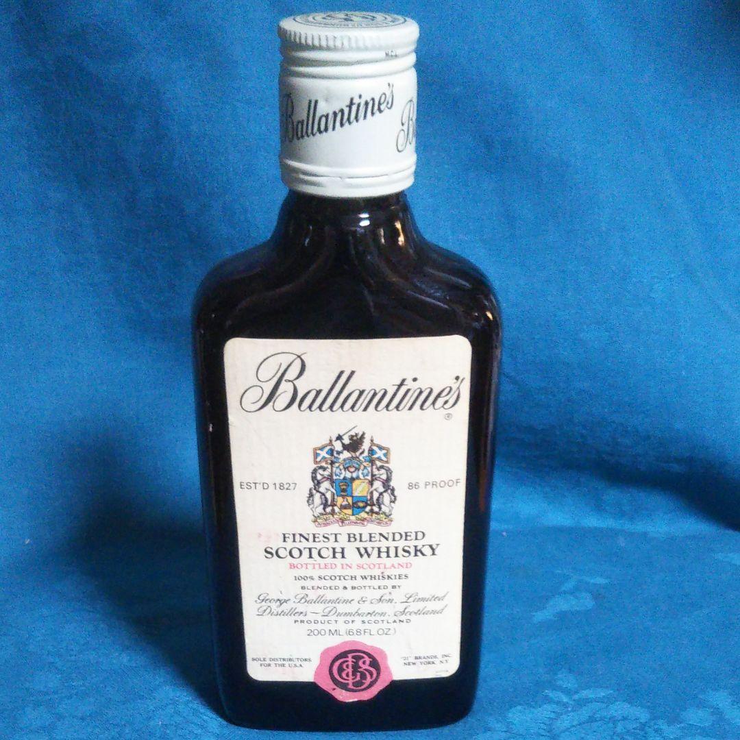 稀少レア、Ｂallantines特級FINEST BLEDEDスコッチウイスキー