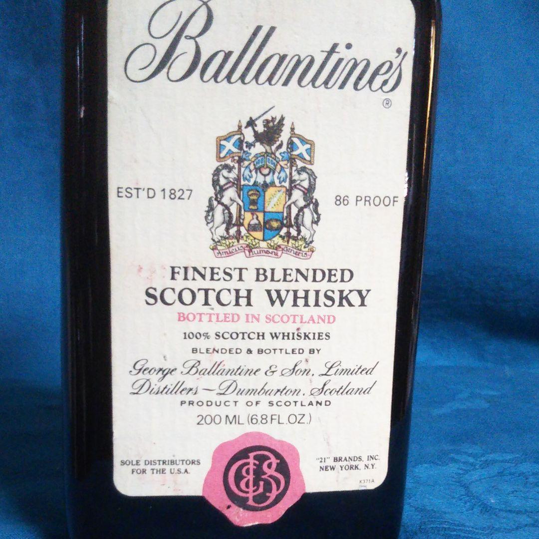 稀少レア、Ｂallantines特級FINEST BLEDEDスコッチウイスキー