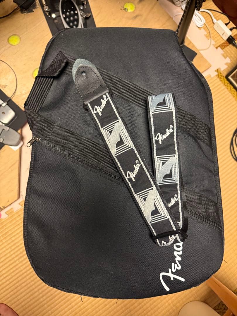 1本で2本分の満足？！ Fender Player Jazzmaster HH