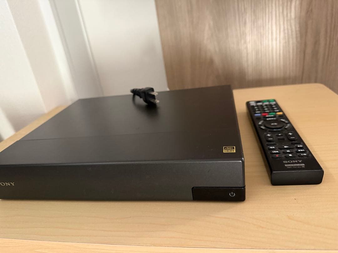SONY 4Kチューナー　DST-SHV1