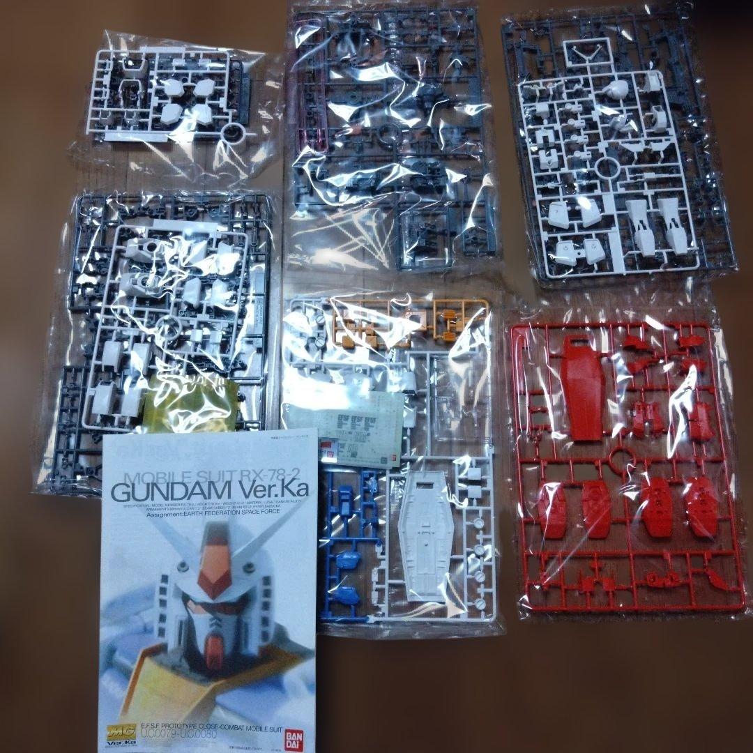 MG BANDAI GUNDAM RX-78 Ver.Ka 1/100プラモデル