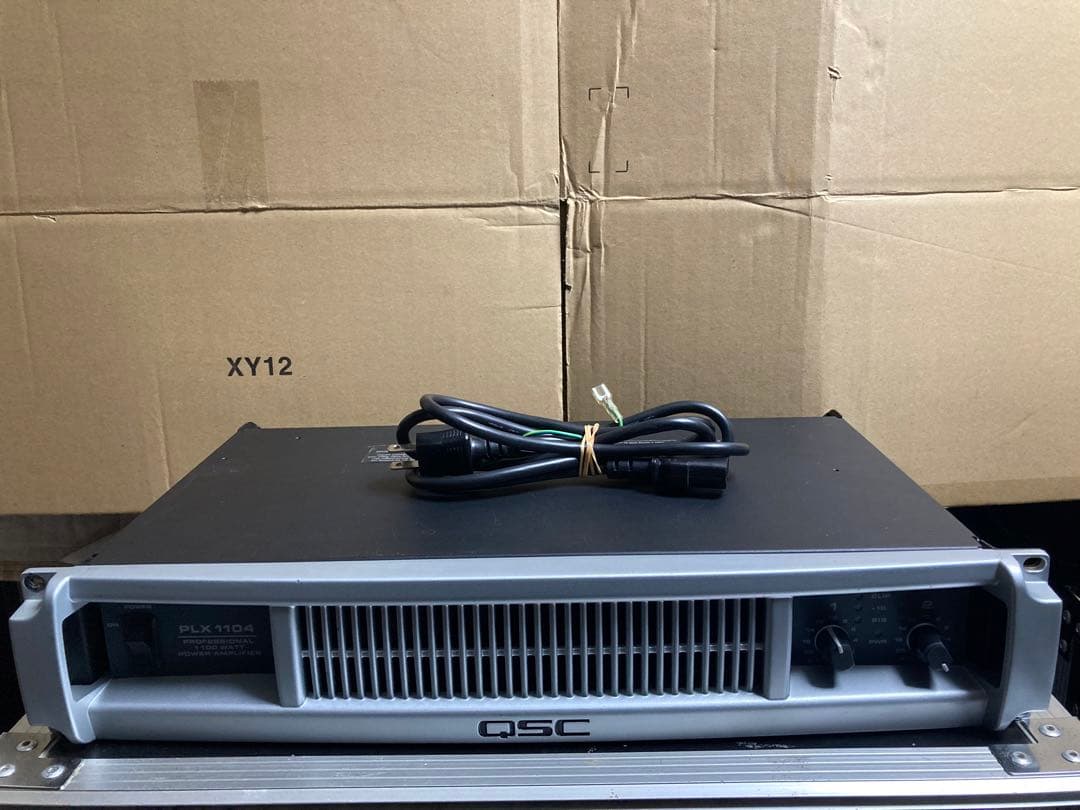 デ*ん様 QSC PLX 1104 パワーアンプ　現状動作品
