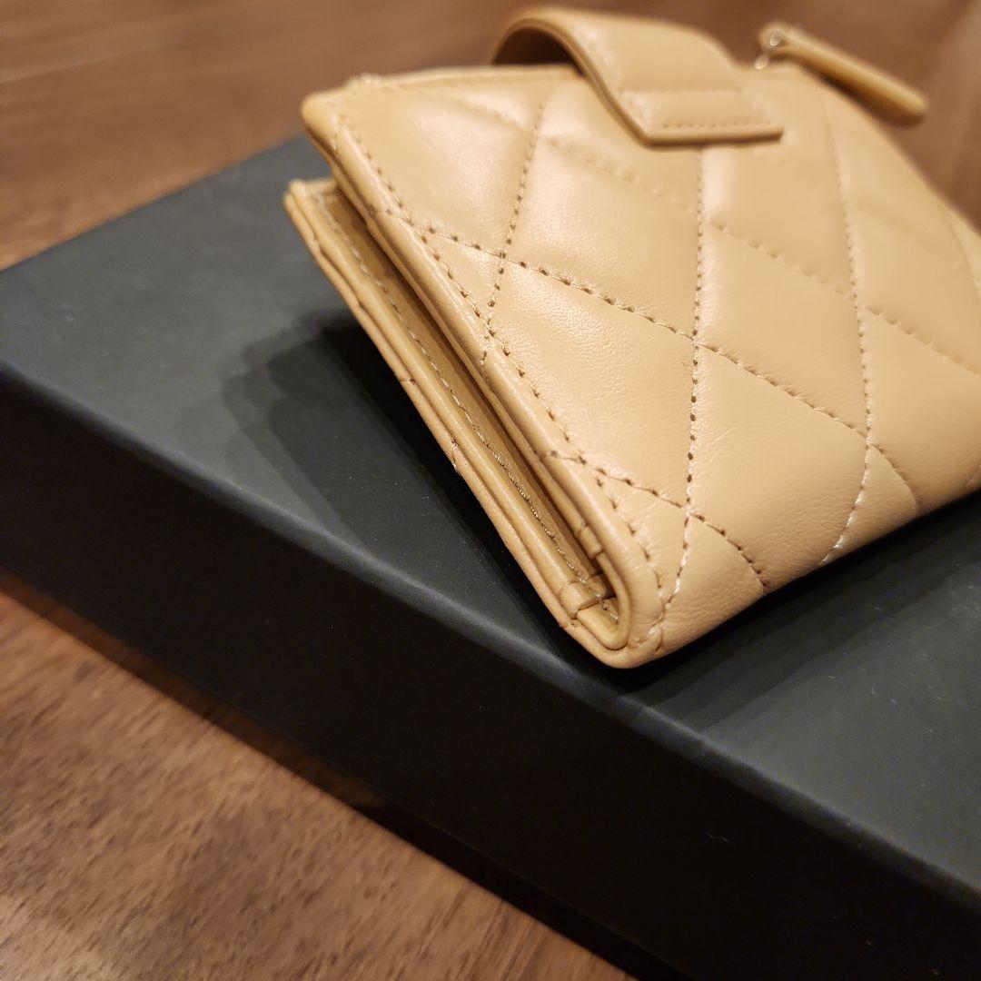限定お値下げ！極美品★CHANELシャネル★ミニ財布ベージュ