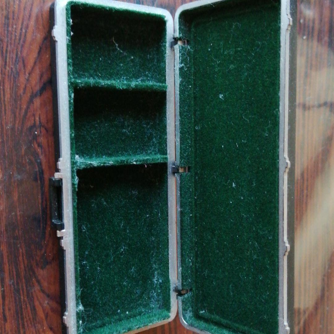 BECKギターコレクション他9本,ケース3個,スタンド３本,コユキ,飾り棚付