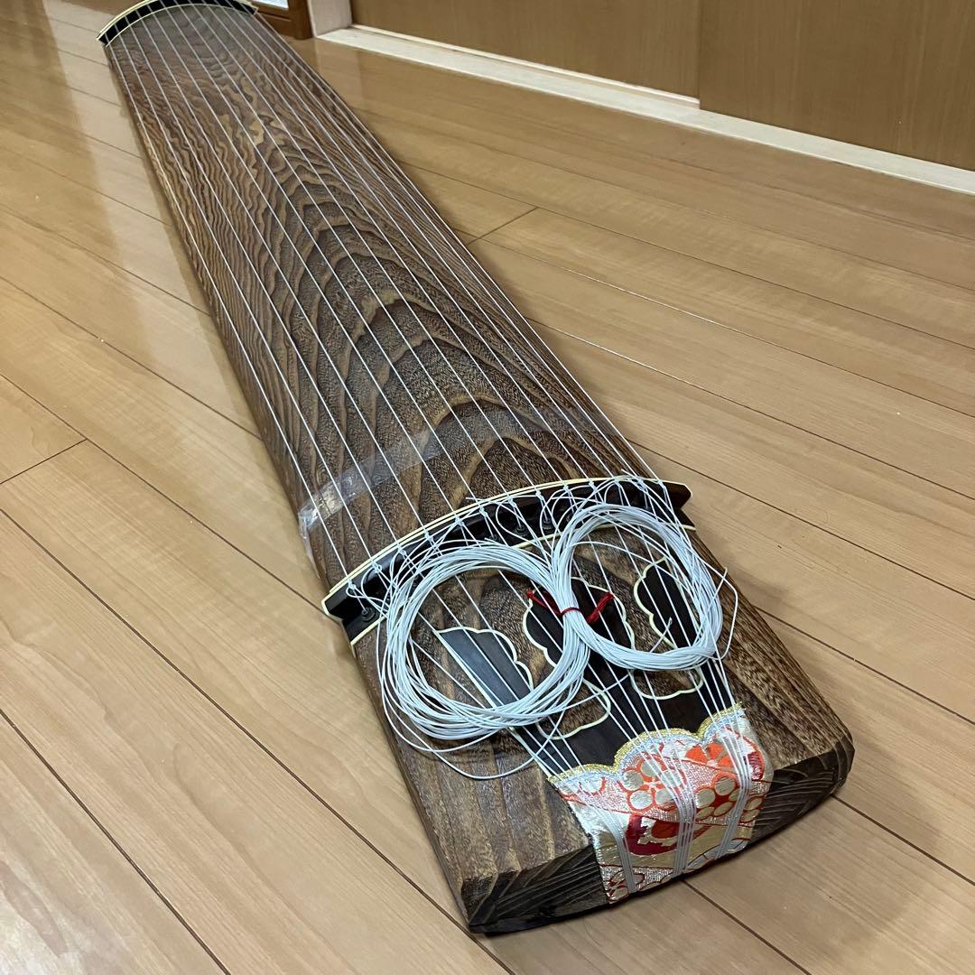 13弦 筝 琴　詩絵あり　すだれ彫り