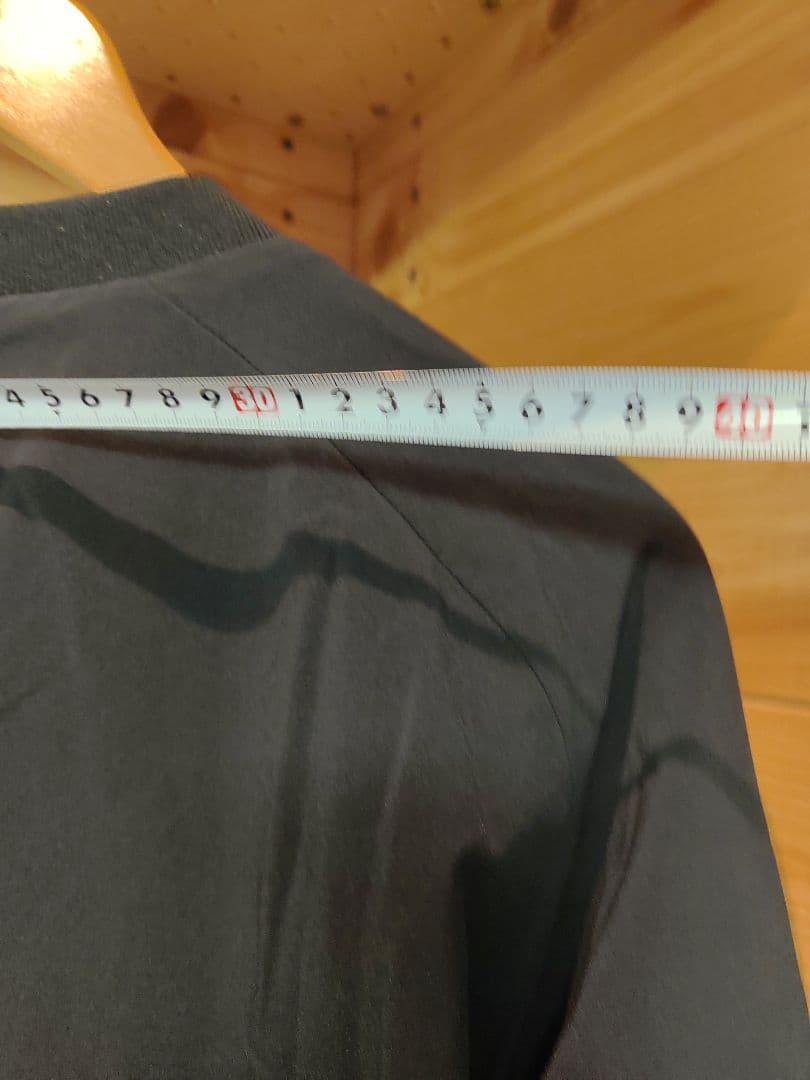 美品 ラッセルノ Vネック ブルゾン撥水 RUSSELUNO 蓄熱 ゴルフウェア