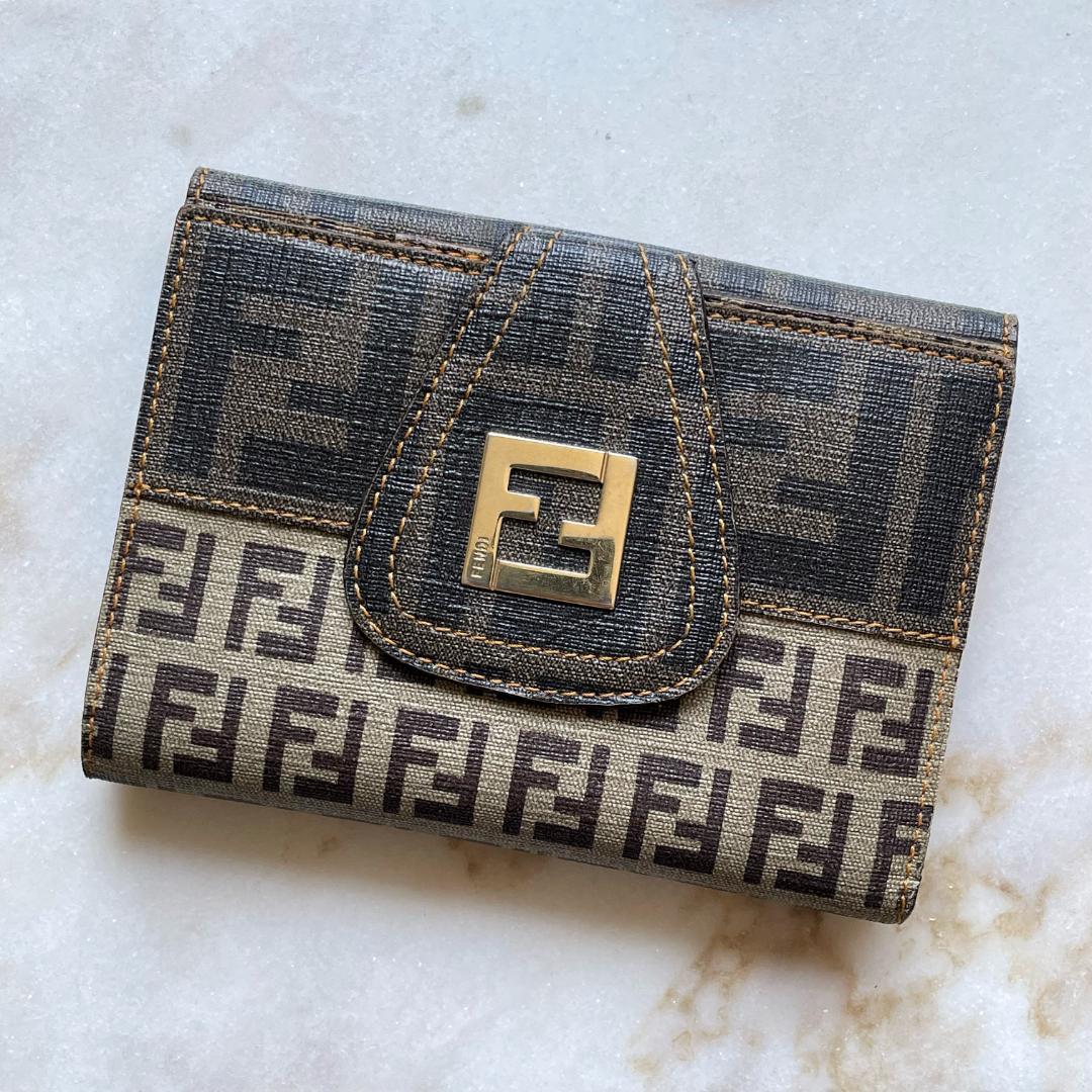 ■594 FENDI フェンディ FFズッカ柄 折り財布 ブラウン 茶 希少品
