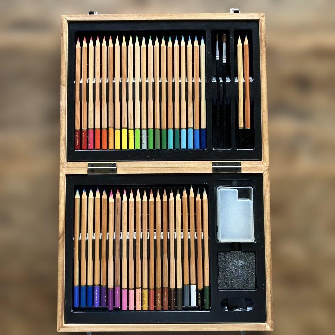 Aqua ★Liner色鉛筆セット　40本　ぬりえ