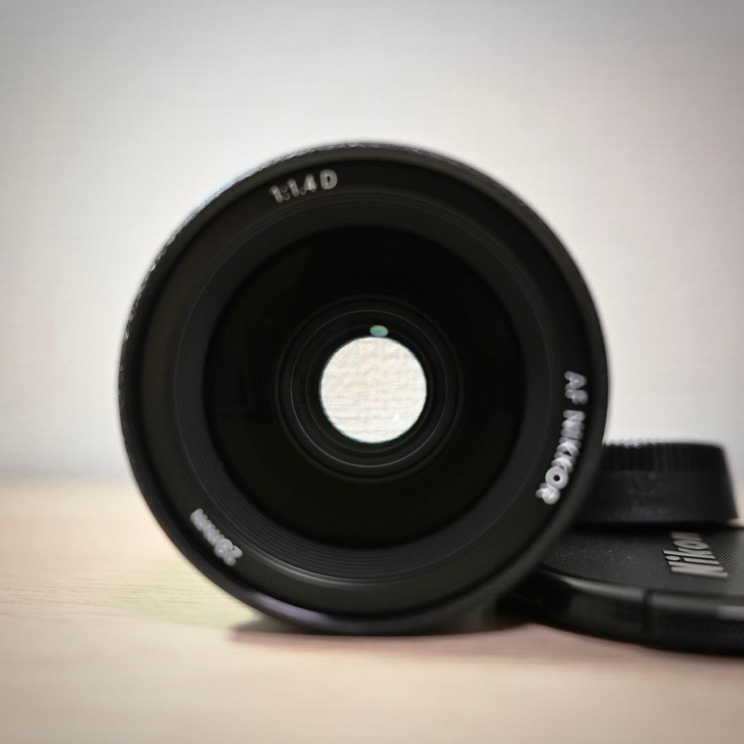 Nikon (ニコン) AF NIKKOR 28mm F1.4 D