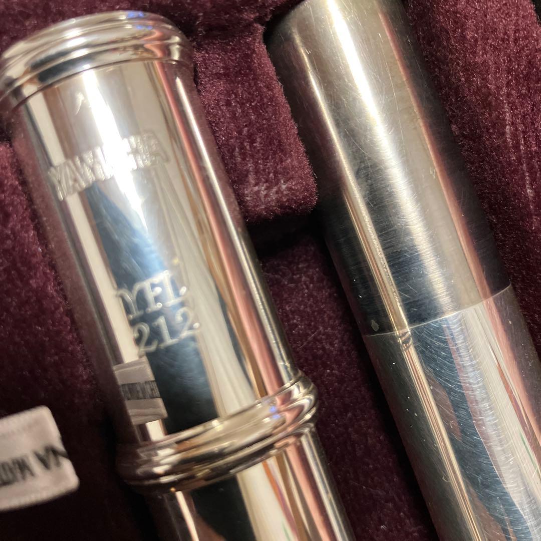 【中古】フルートYAMAHA ＹＦＬ212 &譜面台、その他　セット売り