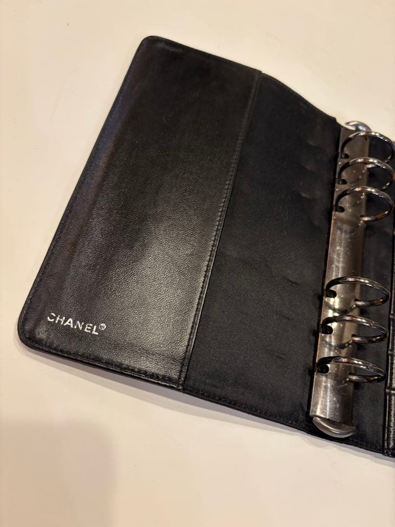 シャネル☆システム手帳　ニュートラベルライン　アジェンダ　ココマーク　ロゴ　黒