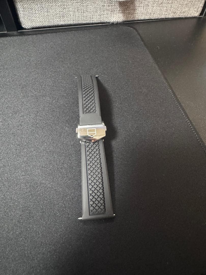 TAG Heuer ブラックラバーベルト
